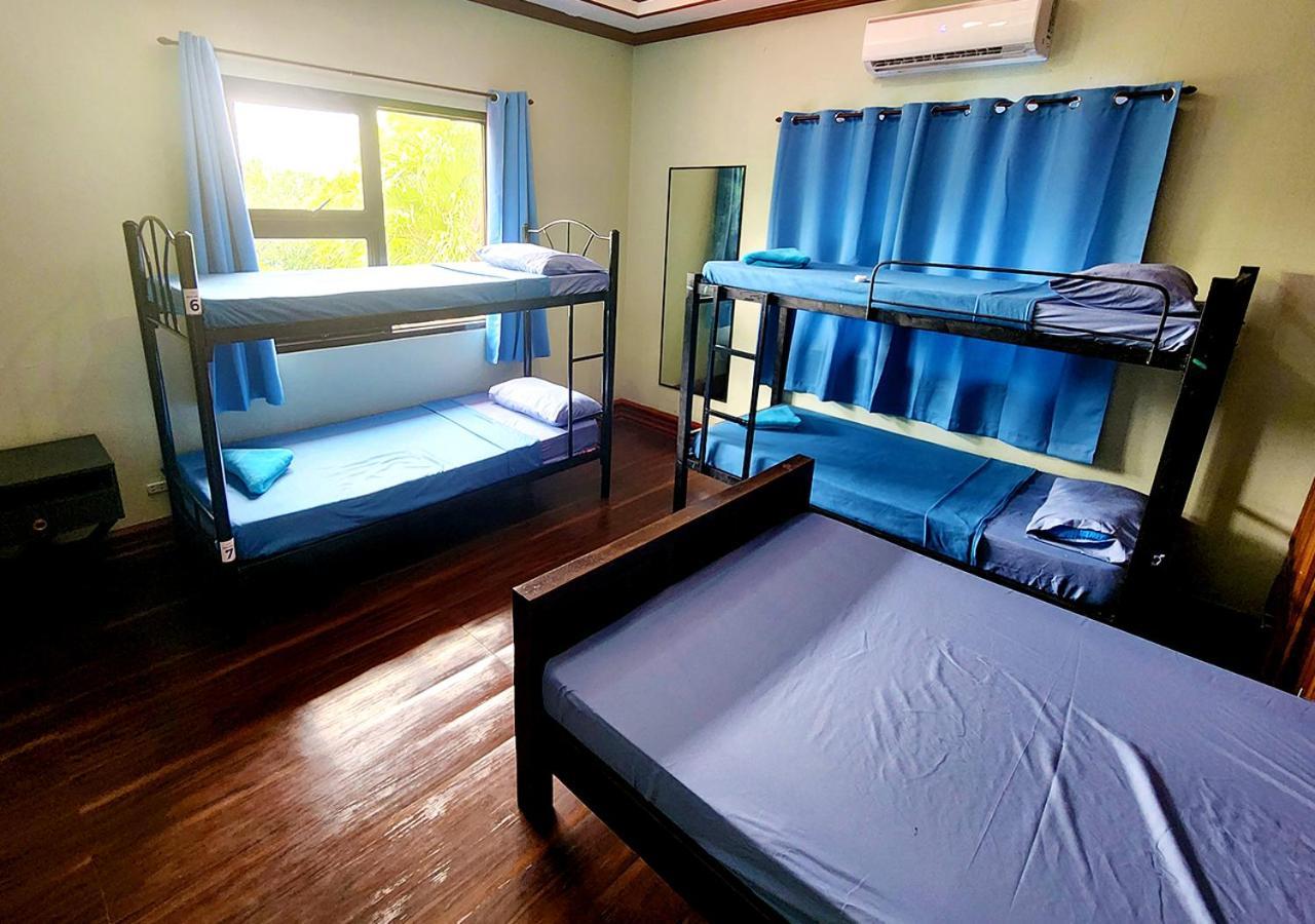 Leynes Taal Lake Resort And Hostel Tanauan  Extérieur photo
