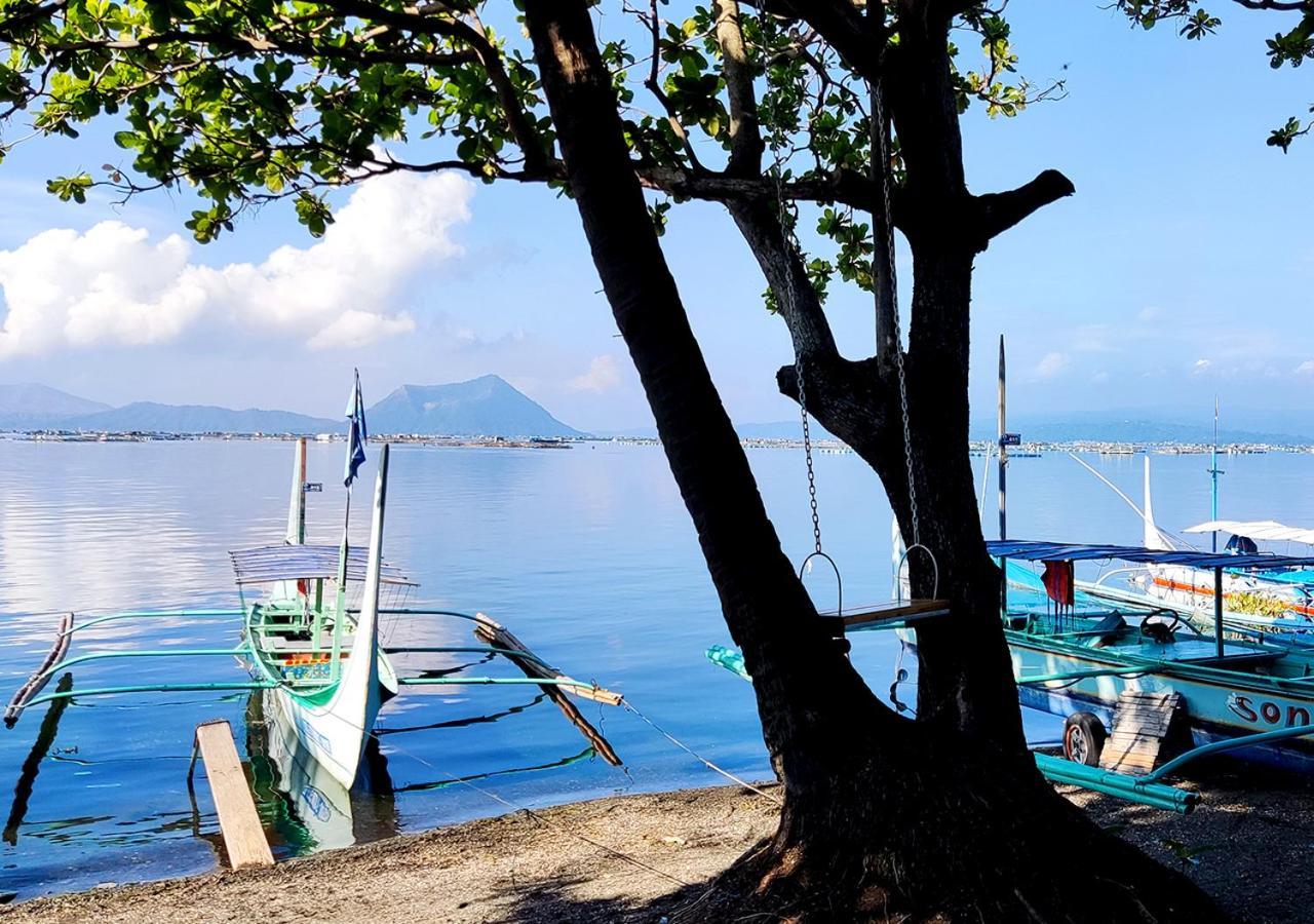 Leynes Taal Lake Resort And Hostel Tanauan  Extérieur photo